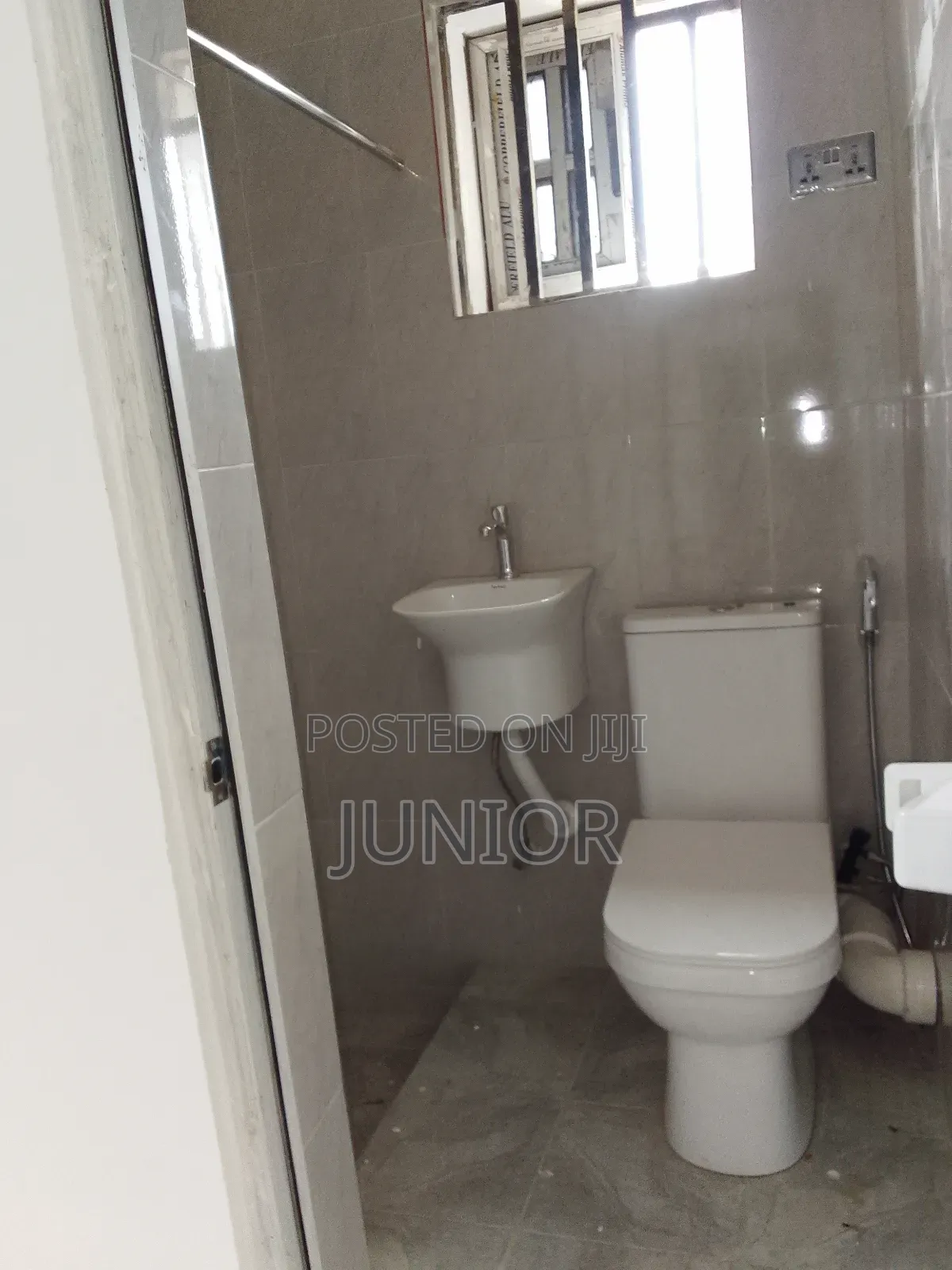 1bdrm Apartment in Tseaddo for rent