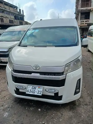 Clean Mini Van for Rent-14 Seater