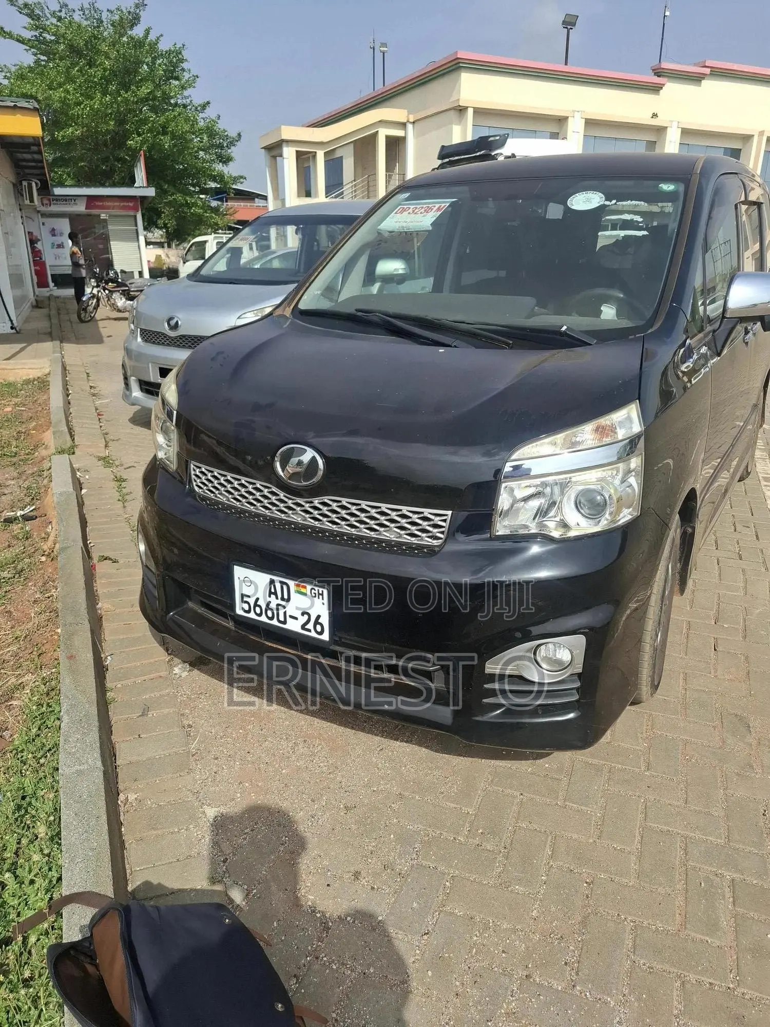 Toyota Voxy 2013 Black