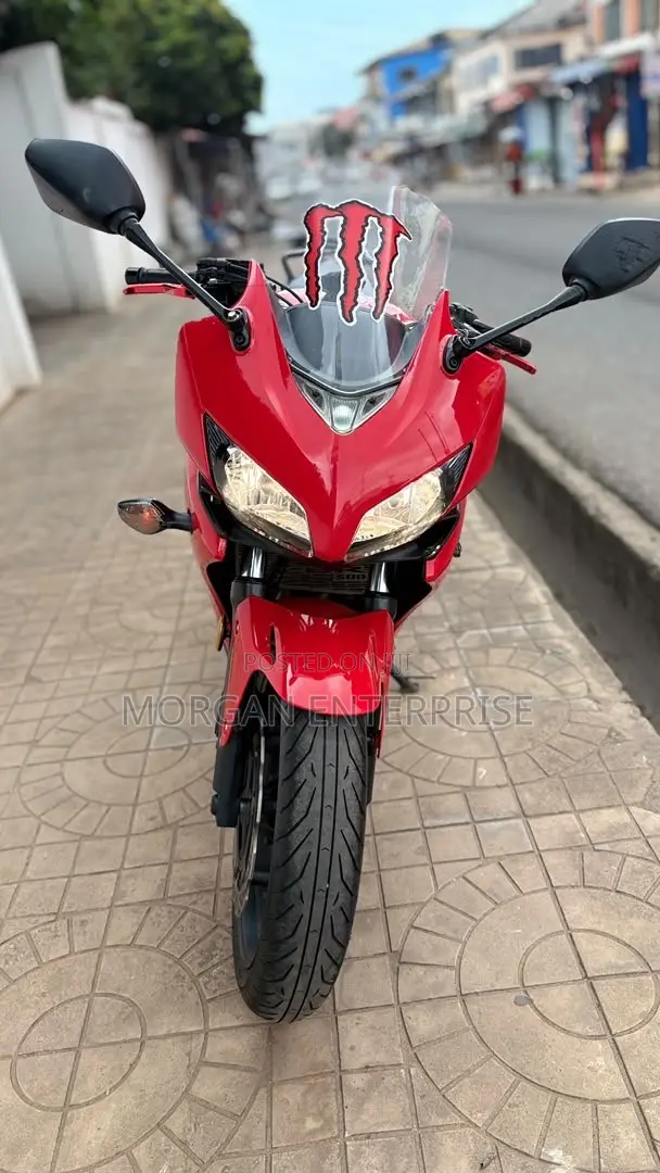 Honda CBR 2018 Red