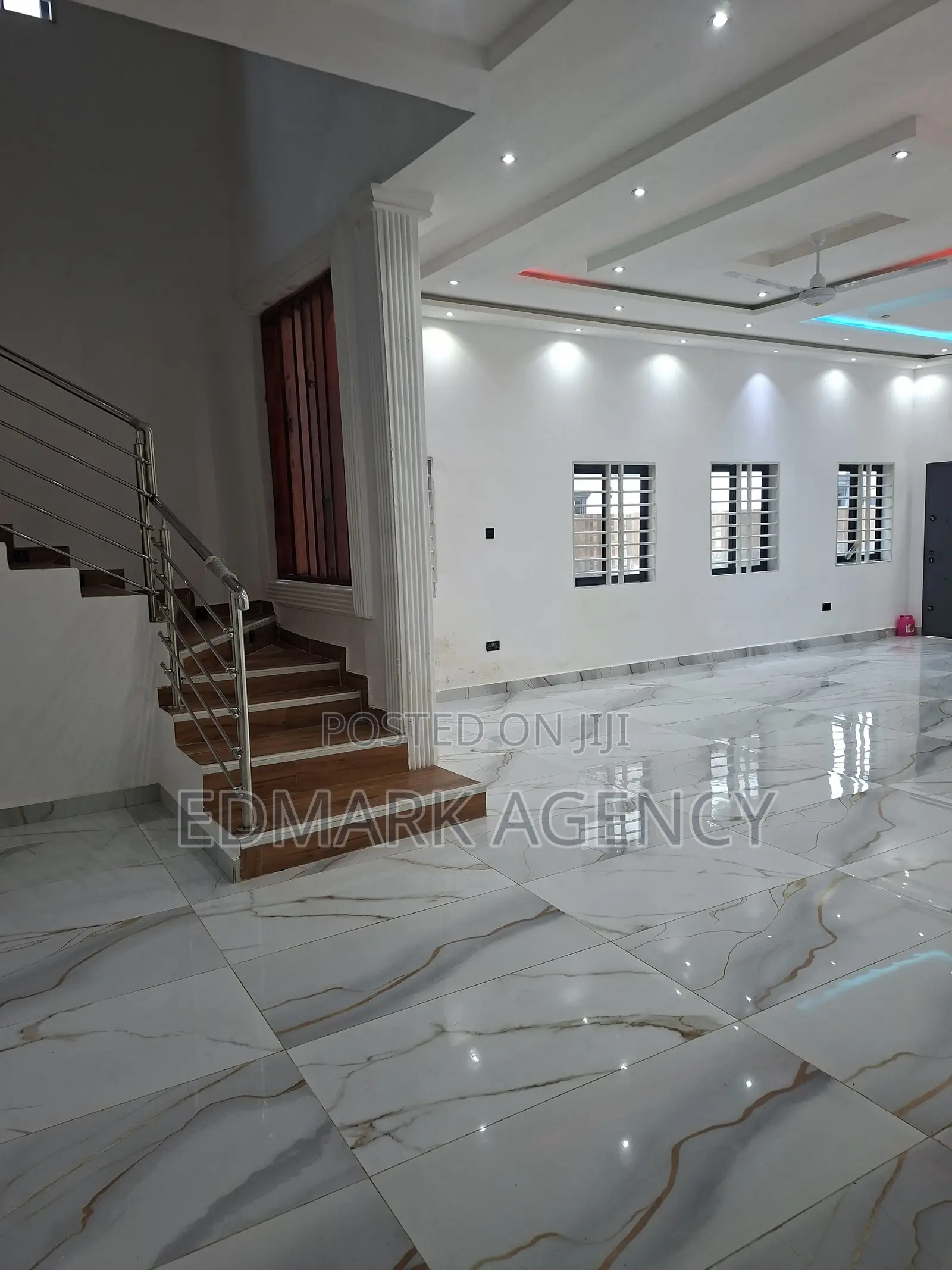 4bdrm House in Kwabenya for sale