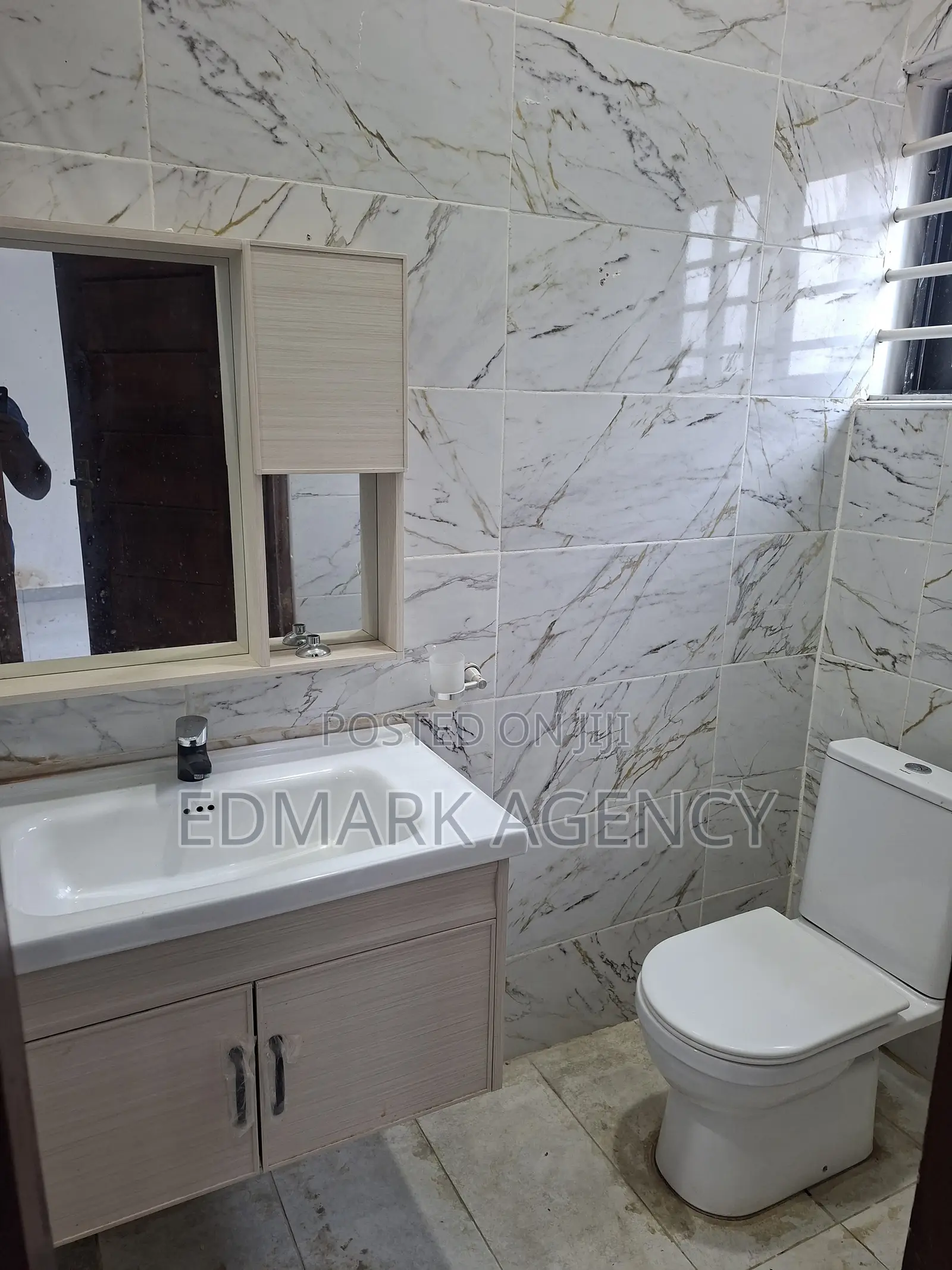4bdrm House in Kwabenya for sale