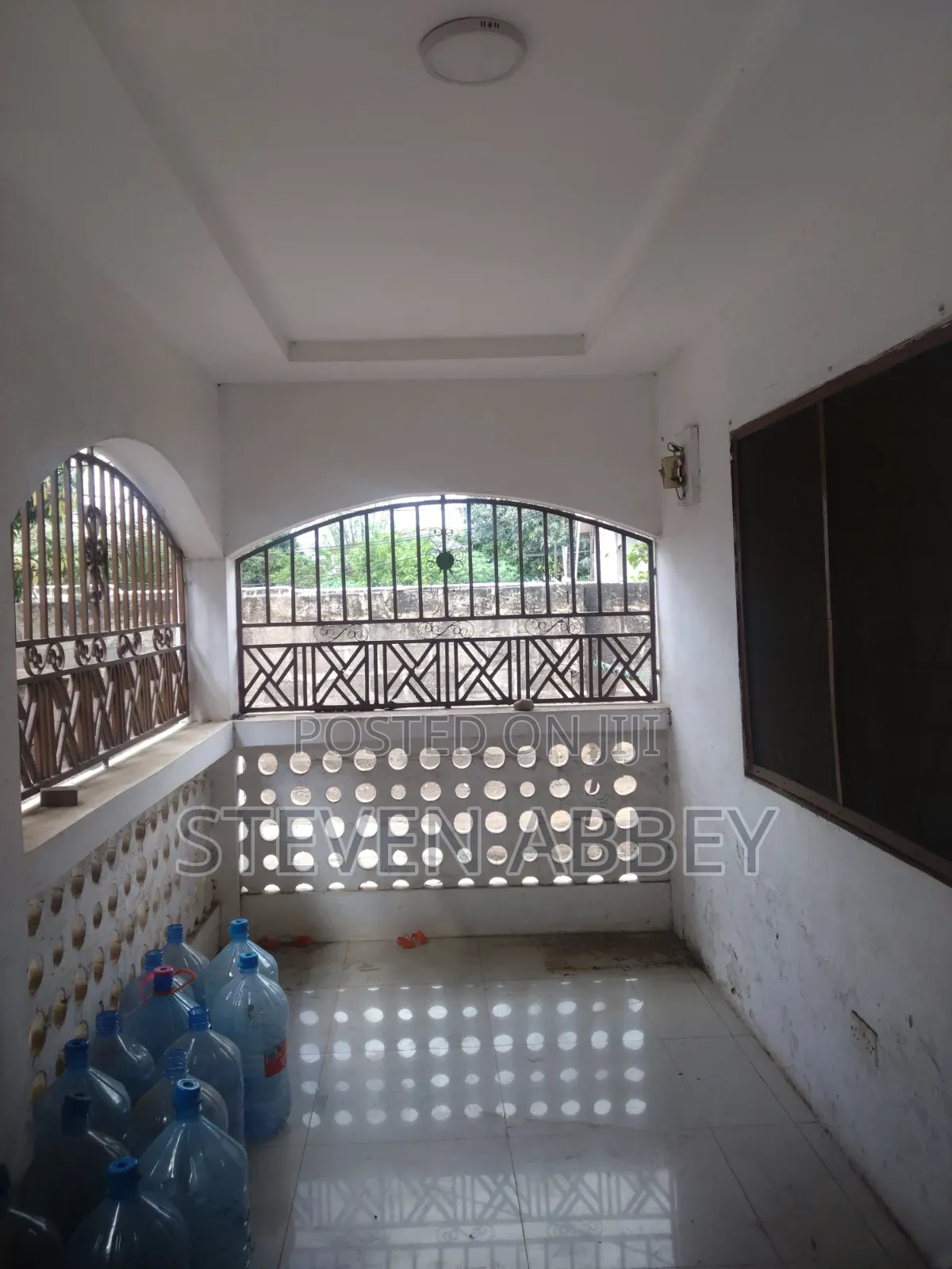 3bdrm Apartment in Adom Agency, Teshie for rent