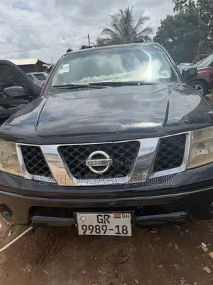 Nissan Pathfinder Platinum 4x4 2018 Black