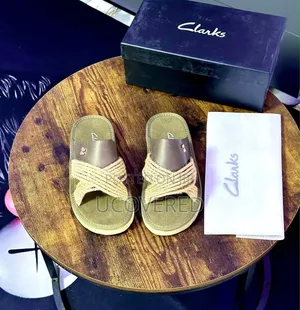 Clark's Men's Casual Slip-on Sandals