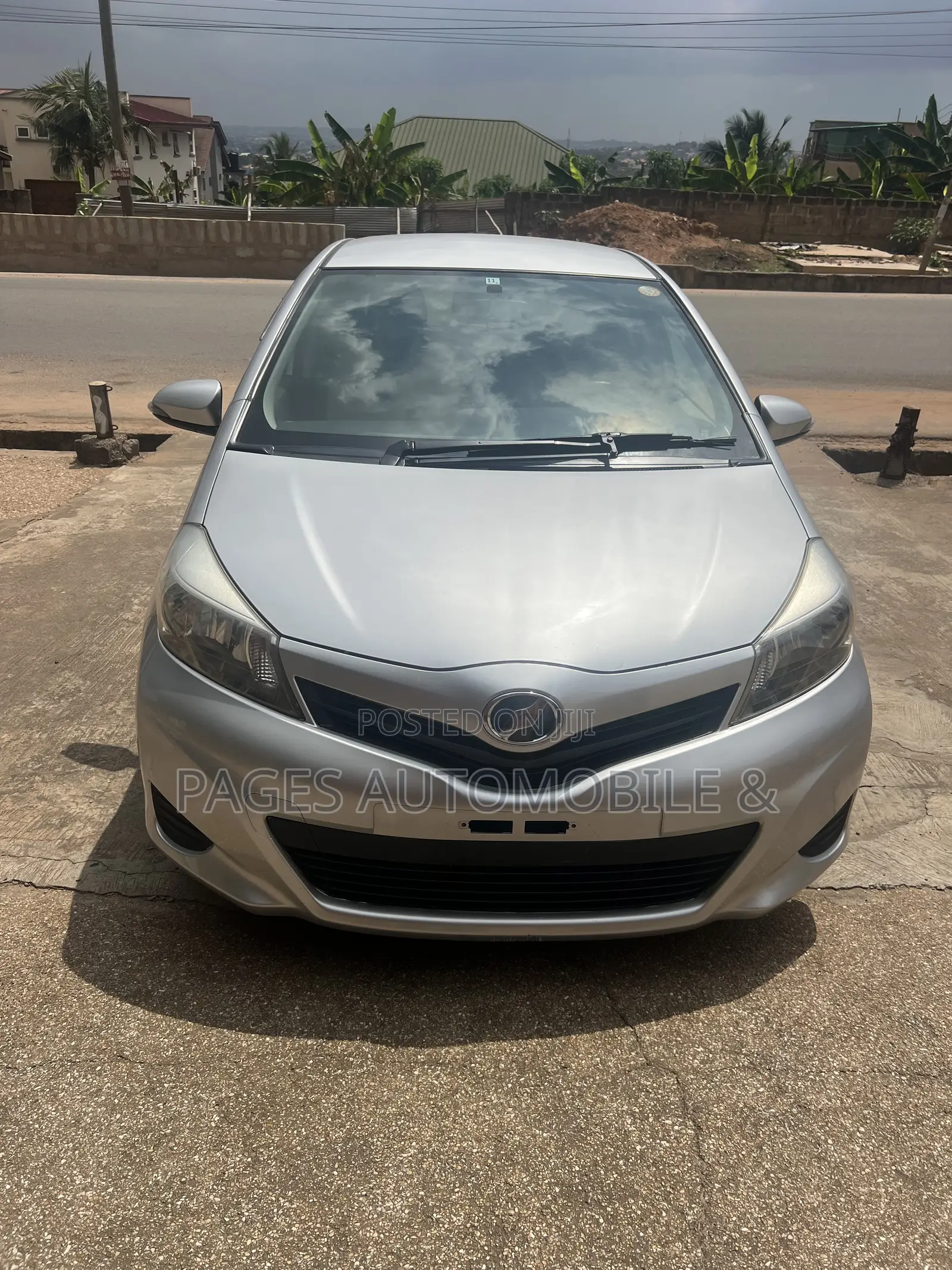 Toyota Vitz 1.5 FWD 3dr 2013 Blue