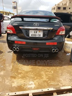 Toyota Yaris 2010 Black