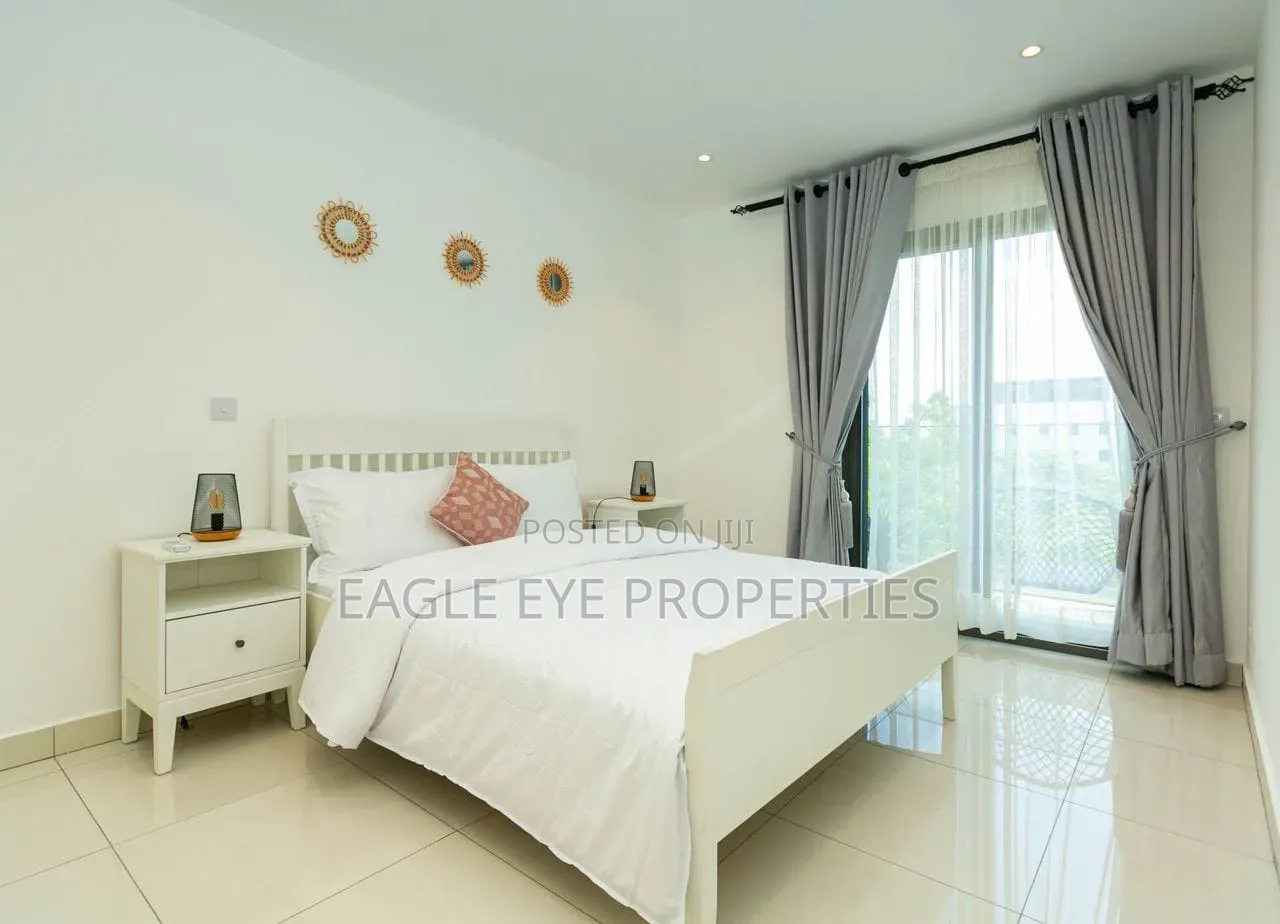 Furnished 3bdrm Apartment in Airport Residential Area for sale