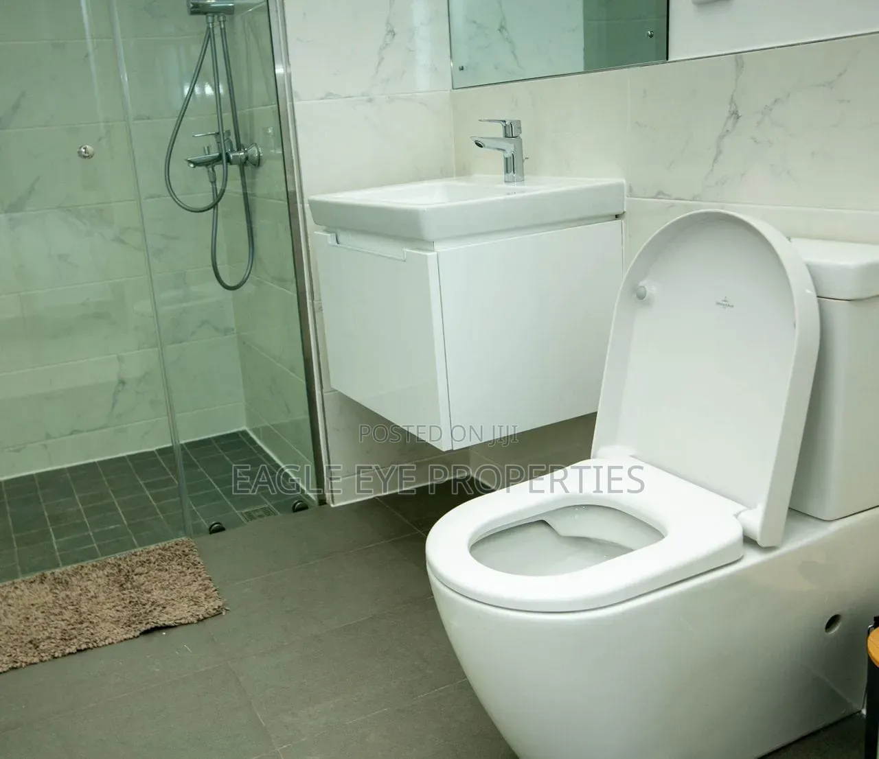 Furnished 3bdrm Apartment in Airport Residential Area for sale