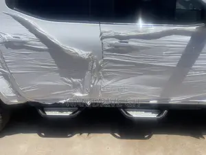 Nissan Navara 2018 White