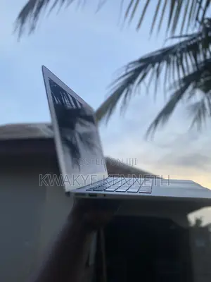 Laptop Apple MacBook Air 2015 4GB Intel Core i5 SSHD+SSD 256GB