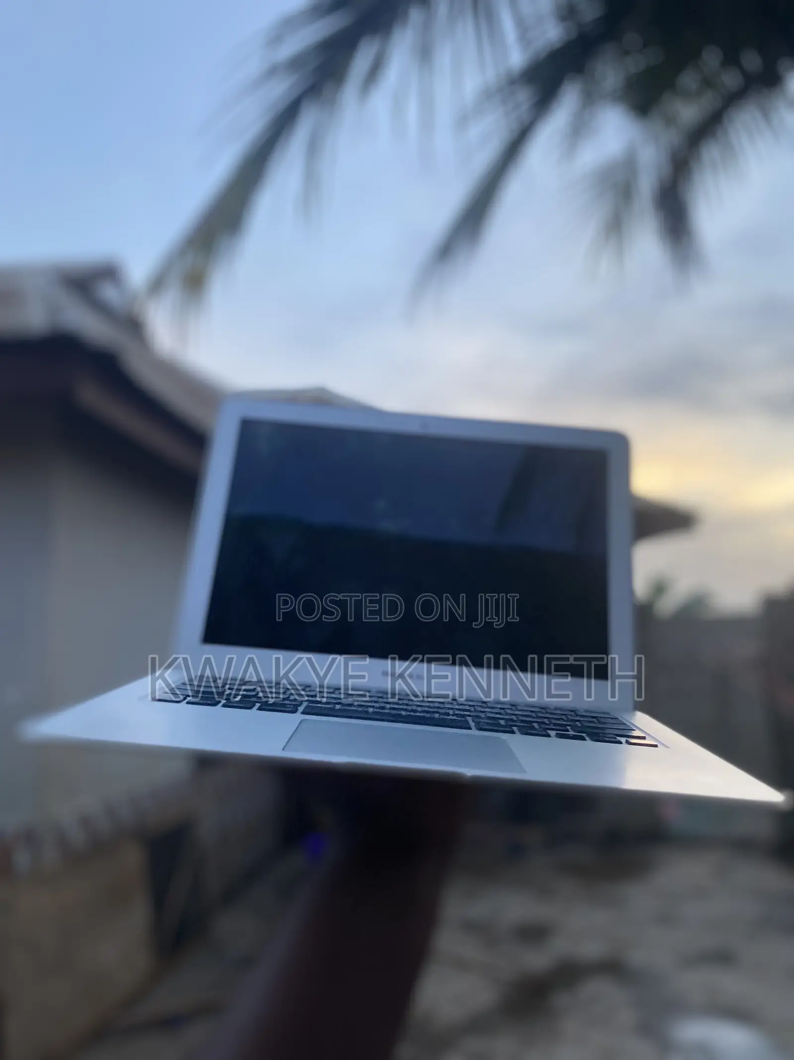 Laptop Apple MacBook Air 2015 4GB Intel Core i5 SSHD+SSD 256GB