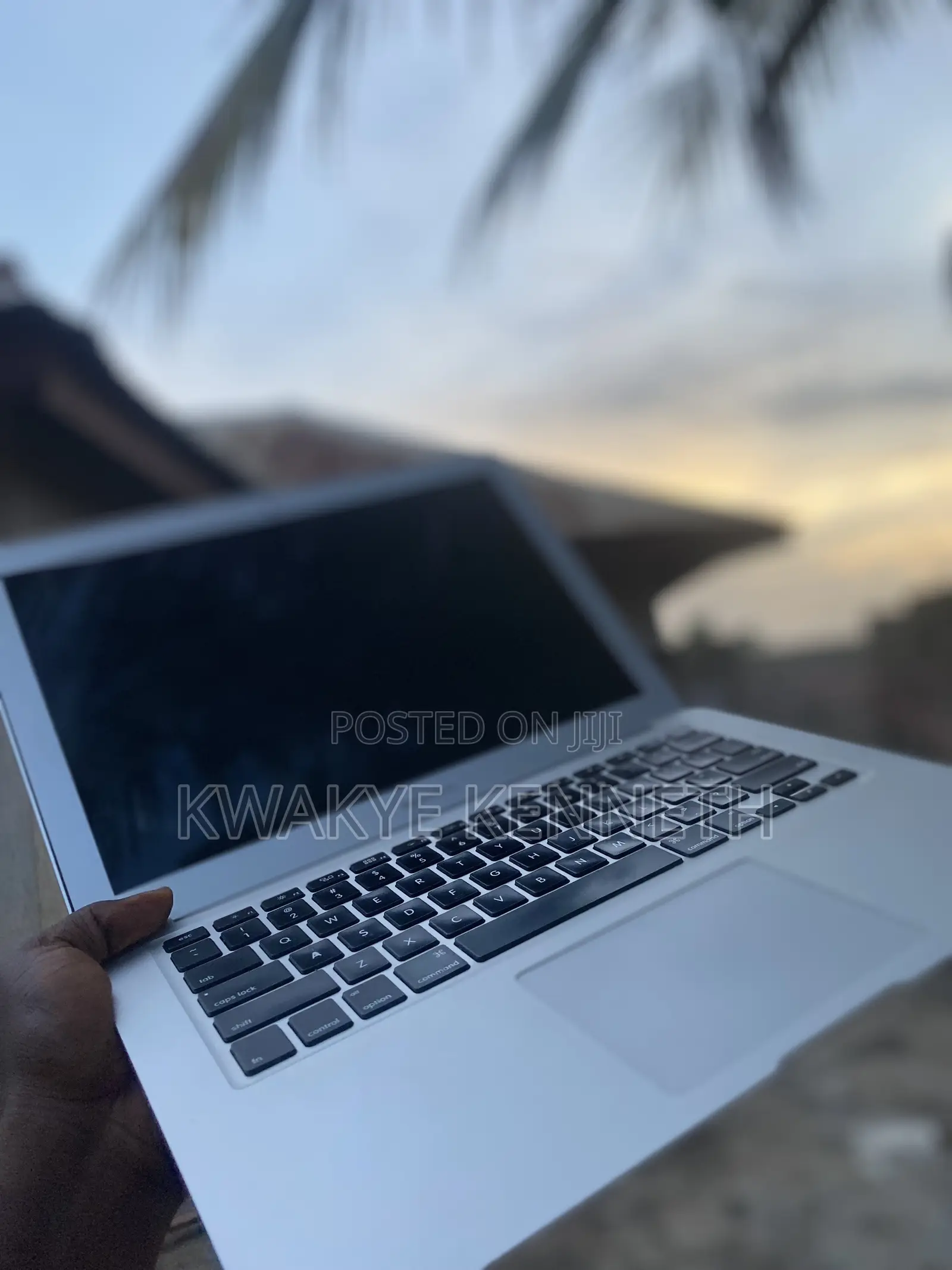 Laptop Apple MacBook Air 2015 4GB Intel Core i5 SSHD+SSD 256GB