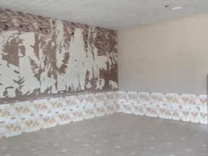 3bdrm House in Near Lake Side Com 8, Adenta for rent