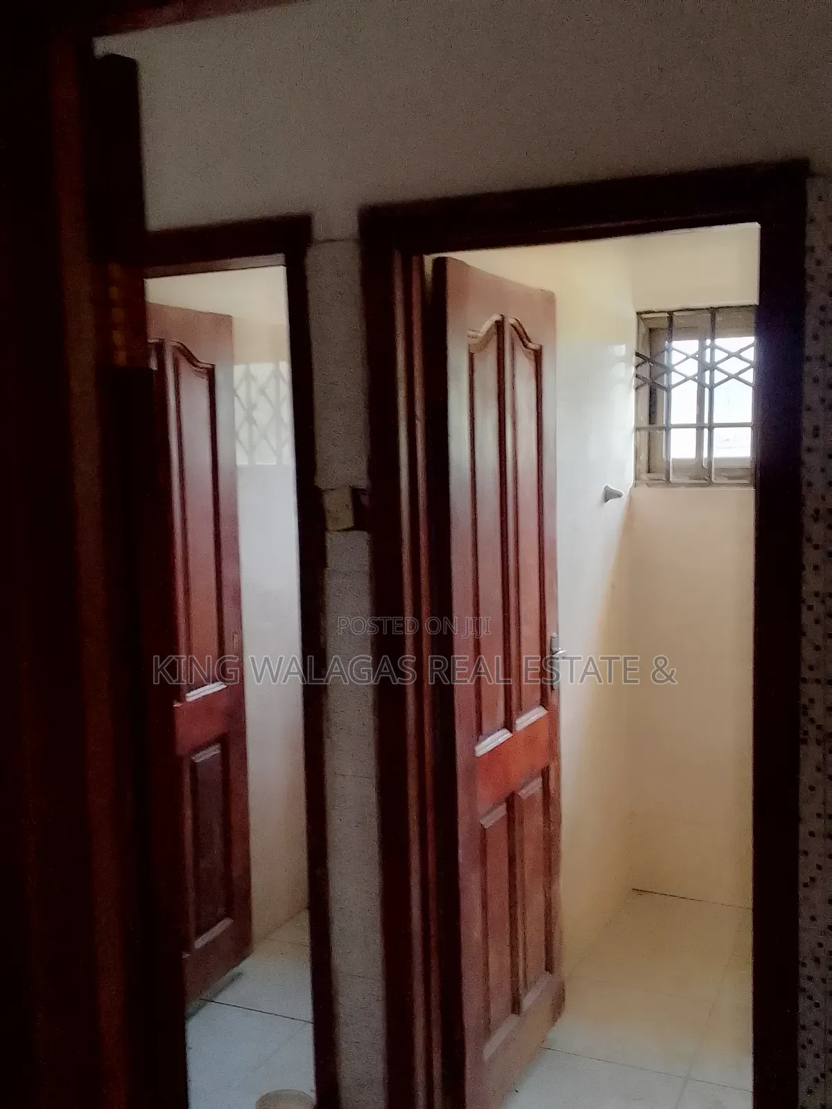 3bdrm House in Near Lake Side Com 8, Adenta for rent