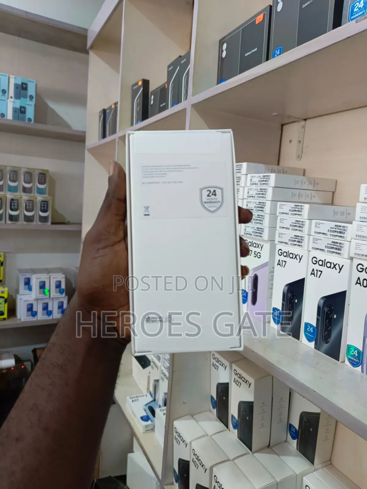 New Samsung Galaxy A08 64 GB Silver
