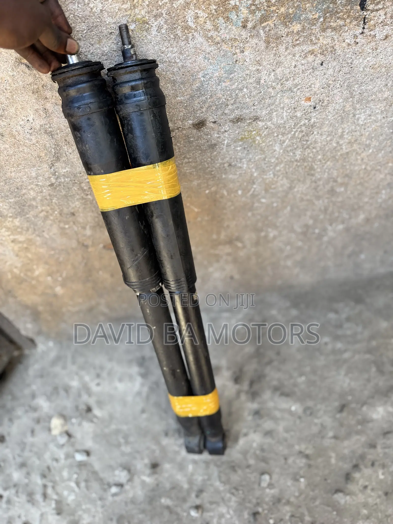 Toyota Voxy Back Shocks Home Used Available