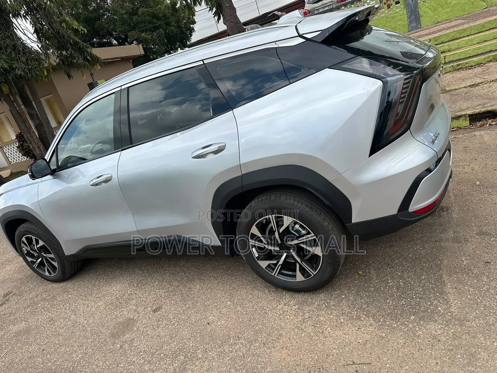 Geely Boyue 2025 Silver