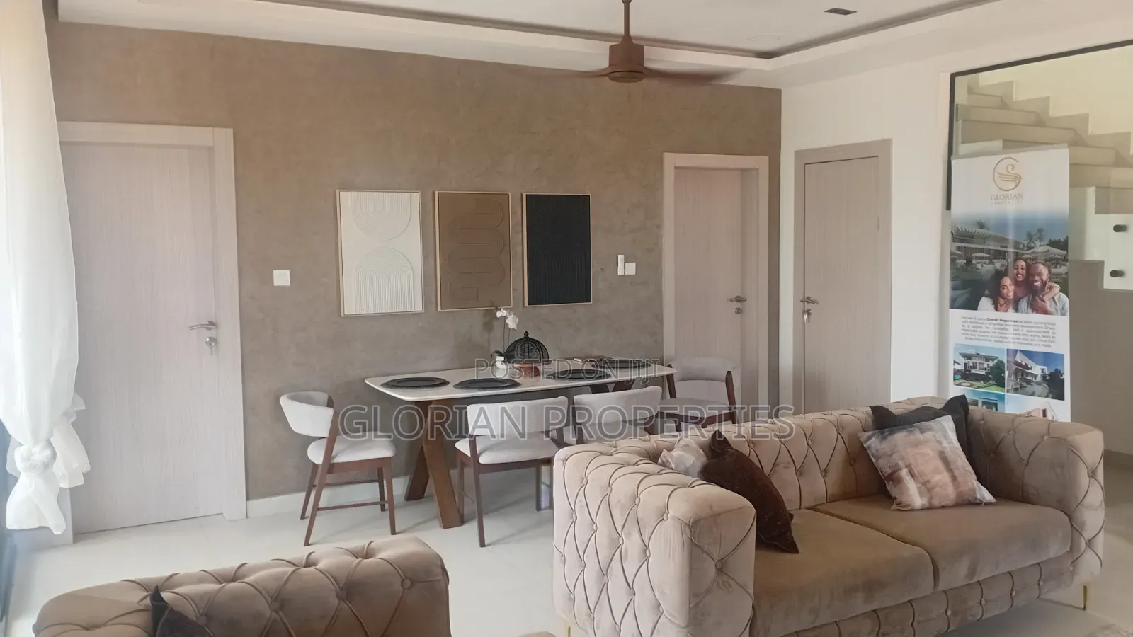 3bdrm Duplex in Highcrest Homes, Police Station for sale