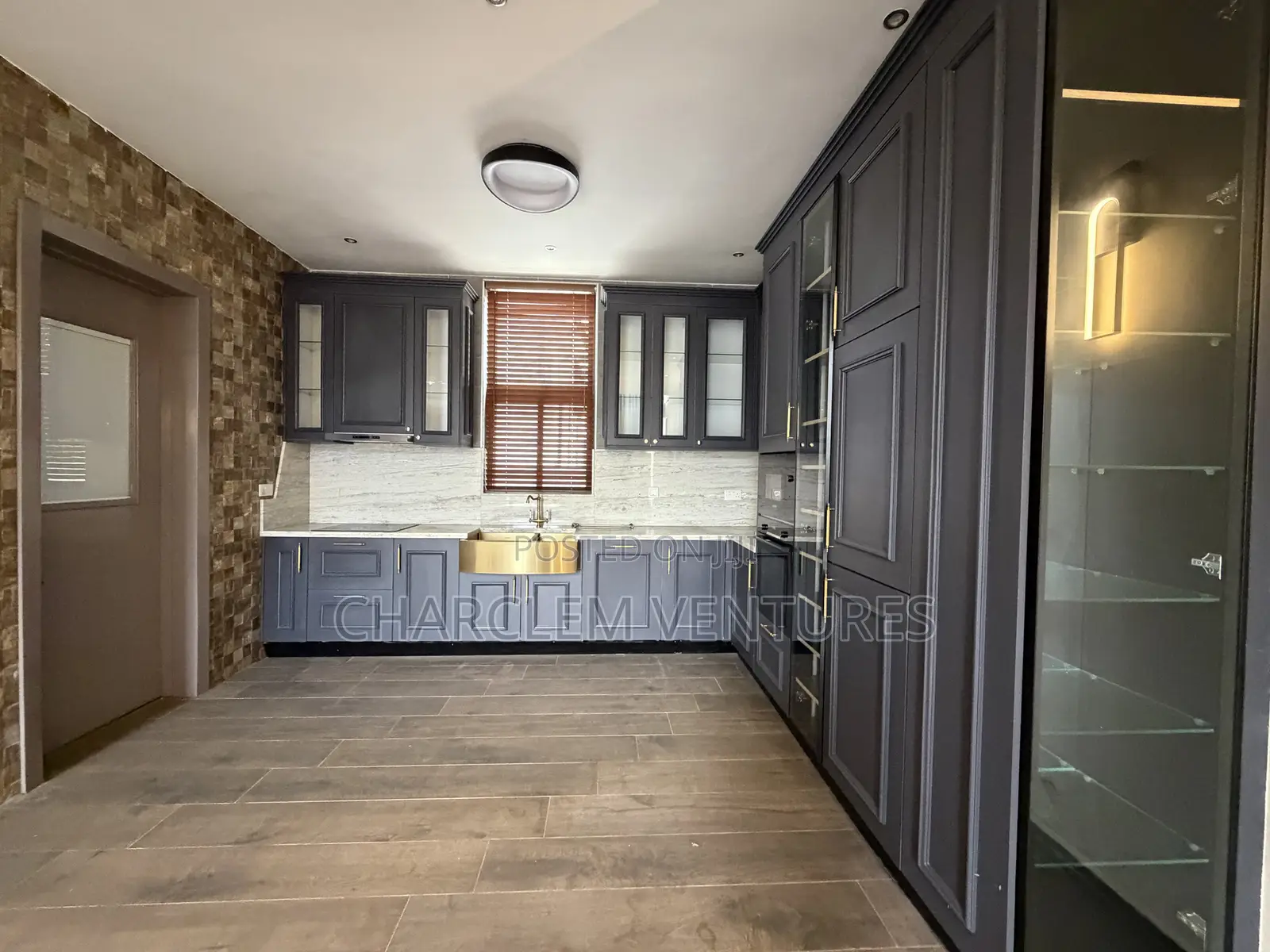 5bdrm House in Charclem Ventures, Accra Metropolitan for sale