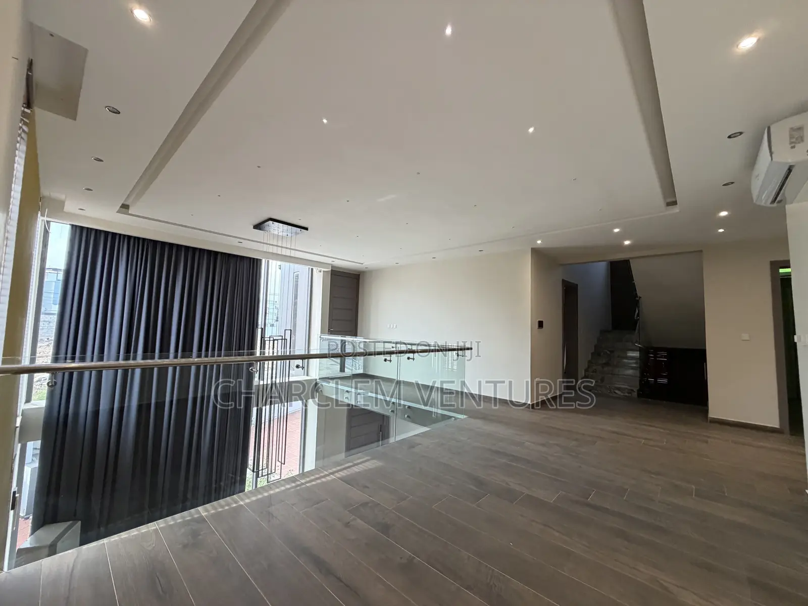 5bdrm House in Charclem Ventures, Accra Metropolitan for sale