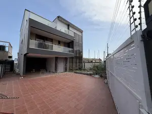 5bdrm House in Charclem Ventures, Accra Metropolitan for sale