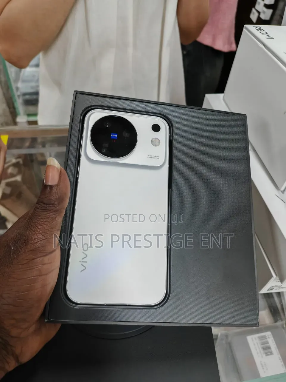 New Vivo X500 512 GB White