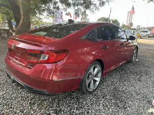 Honda Accord Touring 2.0T 2018 Red