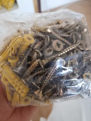 Wall Plugs