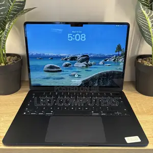 Laptop Apple MacBook Air 2024 M3 16GB Apple M3 SSD 256GB