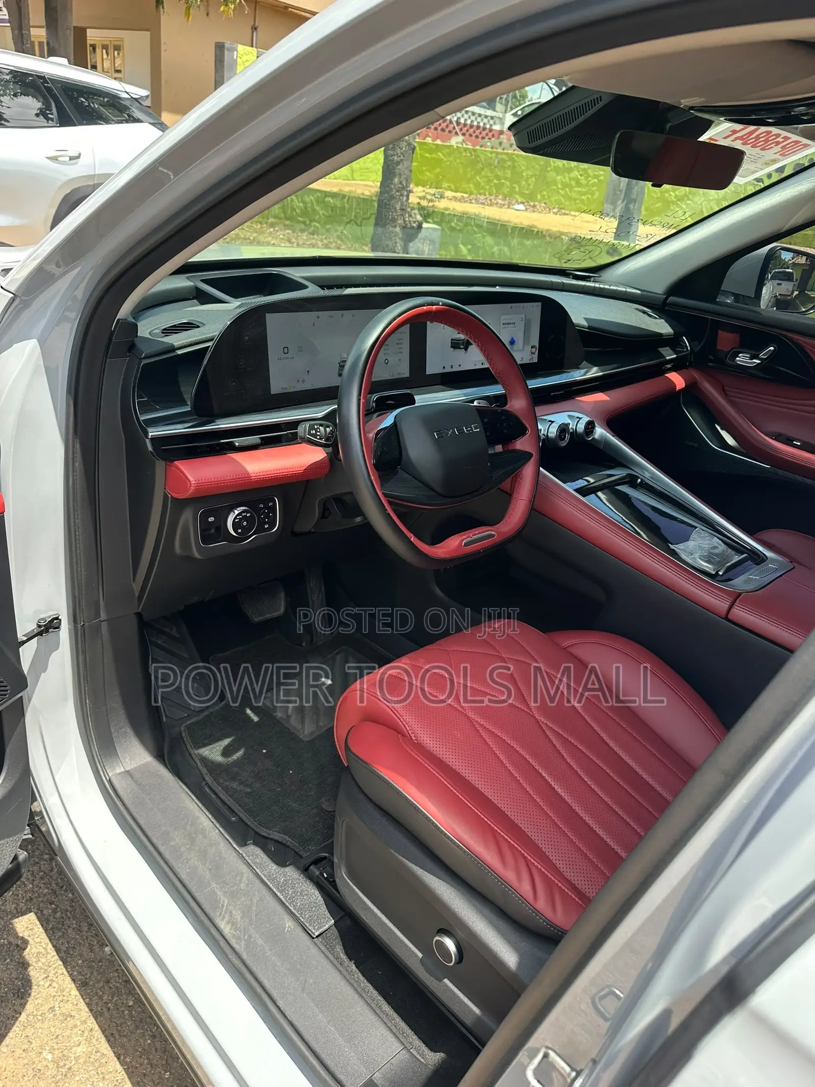 Exeed RX 2023 White