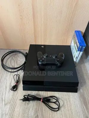Ps4 Standard With 4 Online/Games