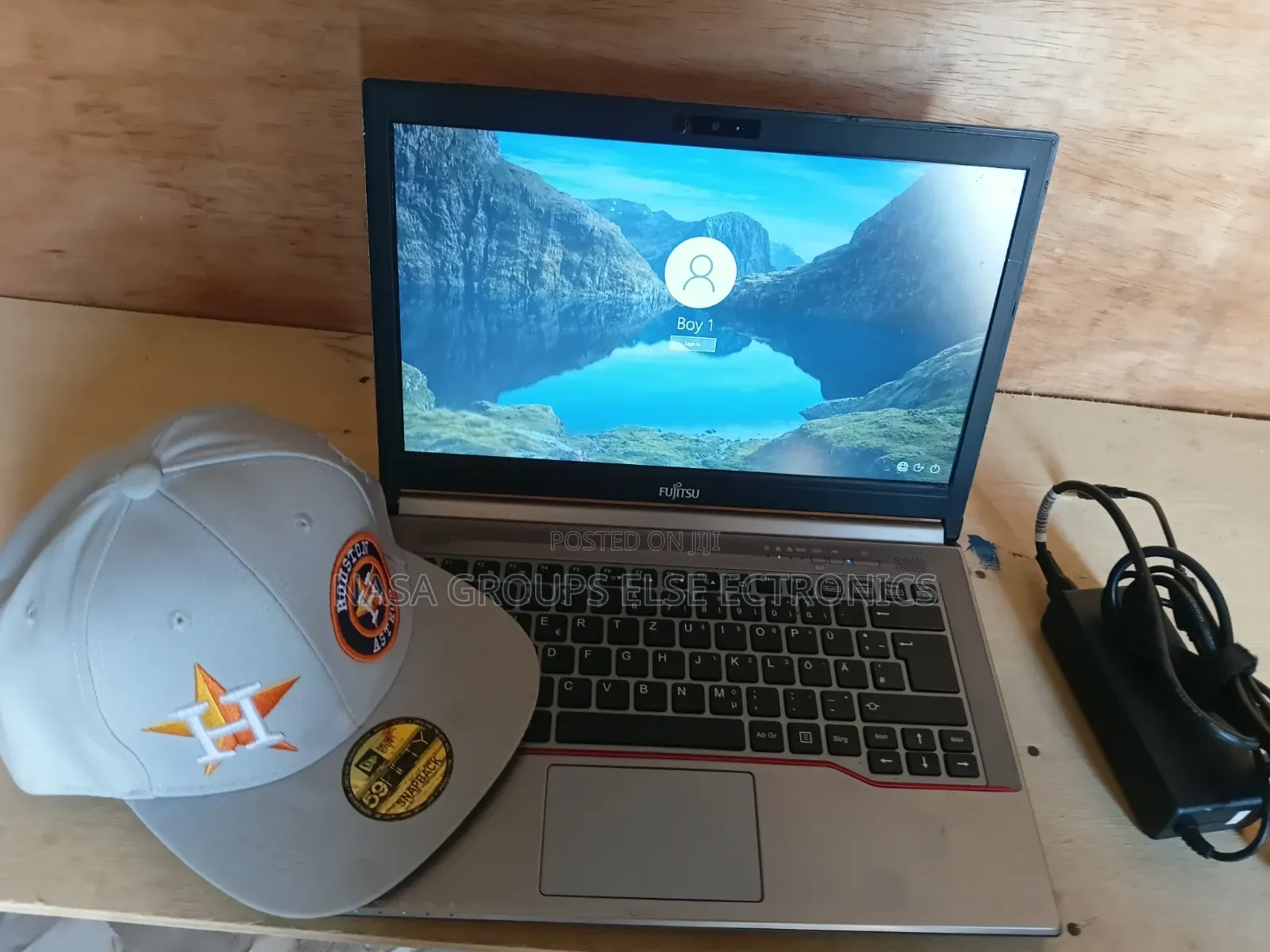 Laptop Fujitsu Lifebook A1130 8GB Intel Core i7 SSD 128GB