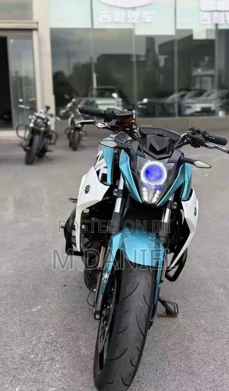 CFMoto 400NK 2020
