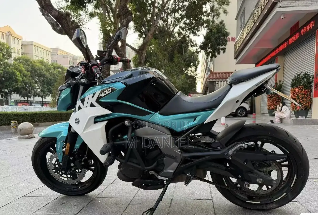 CFMoto 400NK 2020