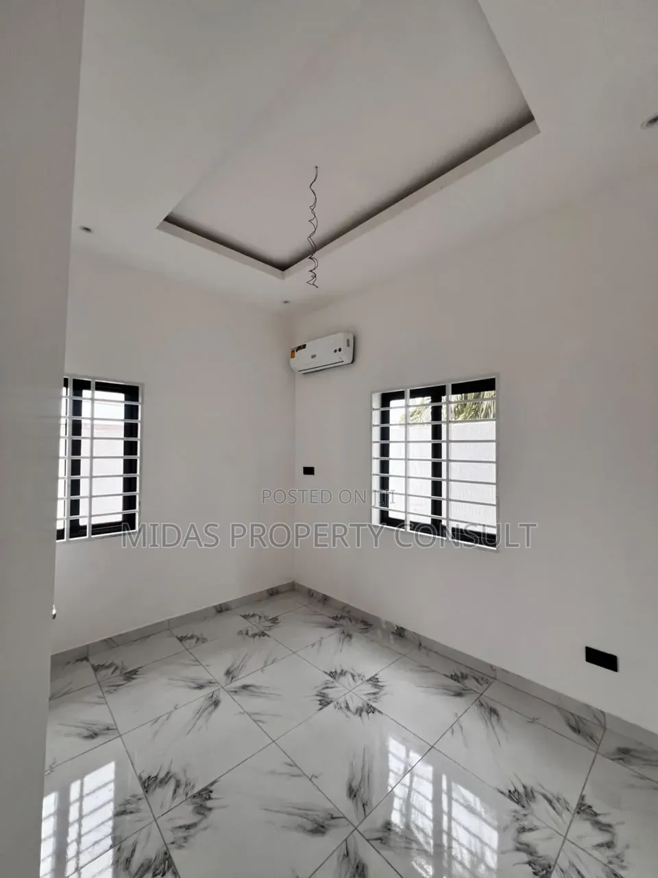 3bdrm House in Ogbojo, Accra Metropolitan for sale