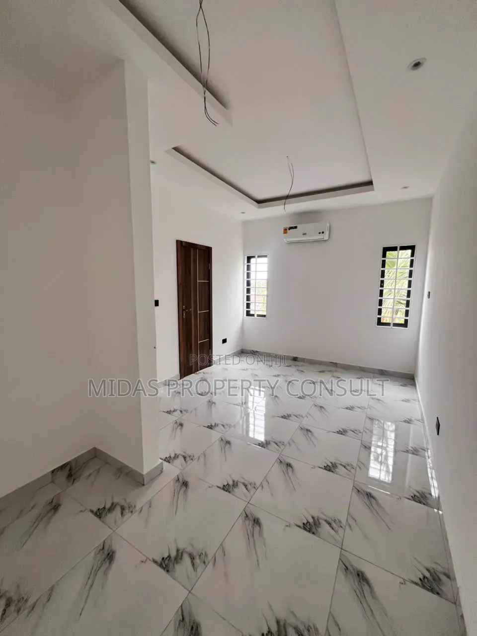 3bdrm House in Ogbojo, Accra Metropolitan for sale