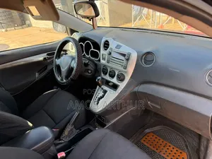 Pontiac Vibe 1.8L 2010 Black