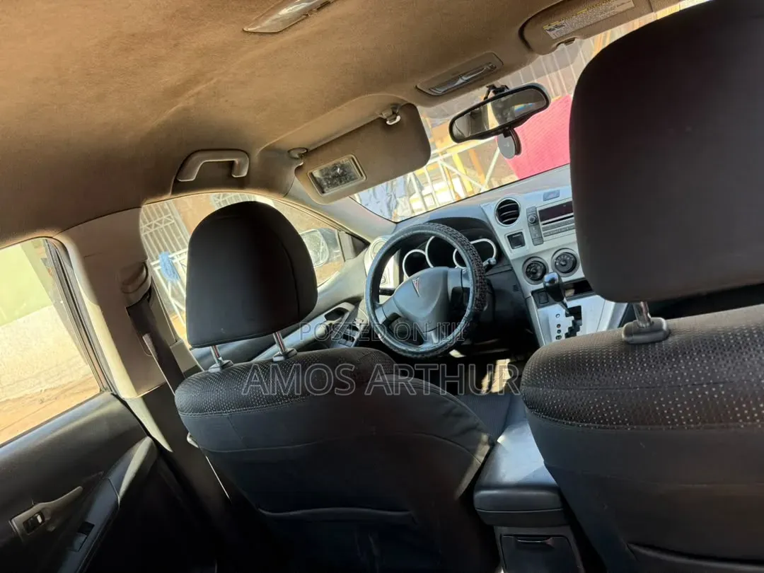 Pontiac Vibe 1.8L 2010 Black