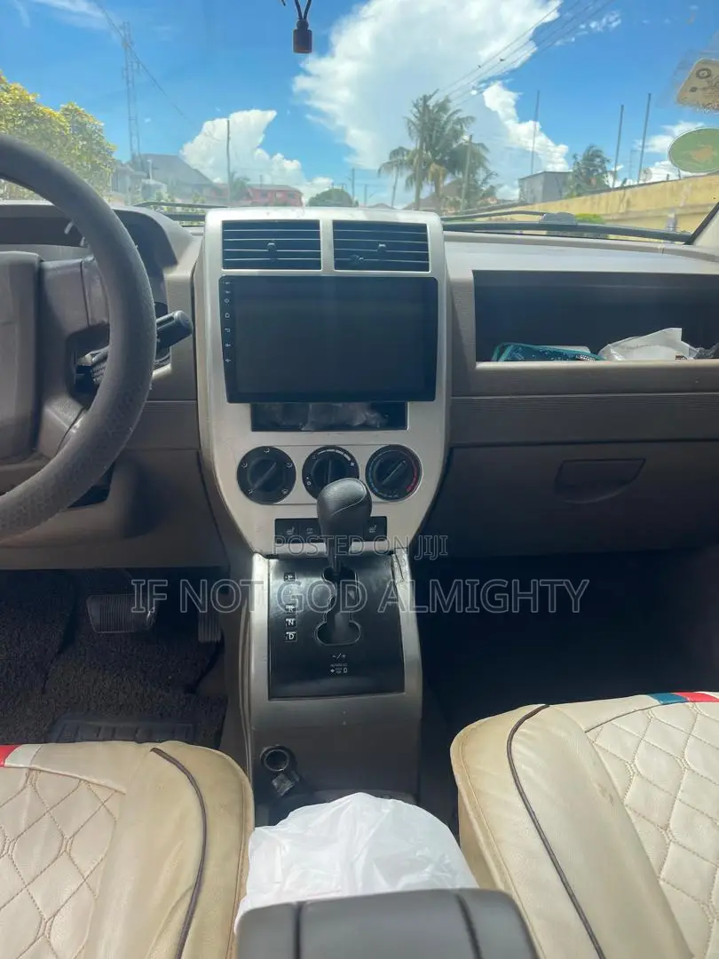 Jeep Compass 2010 White