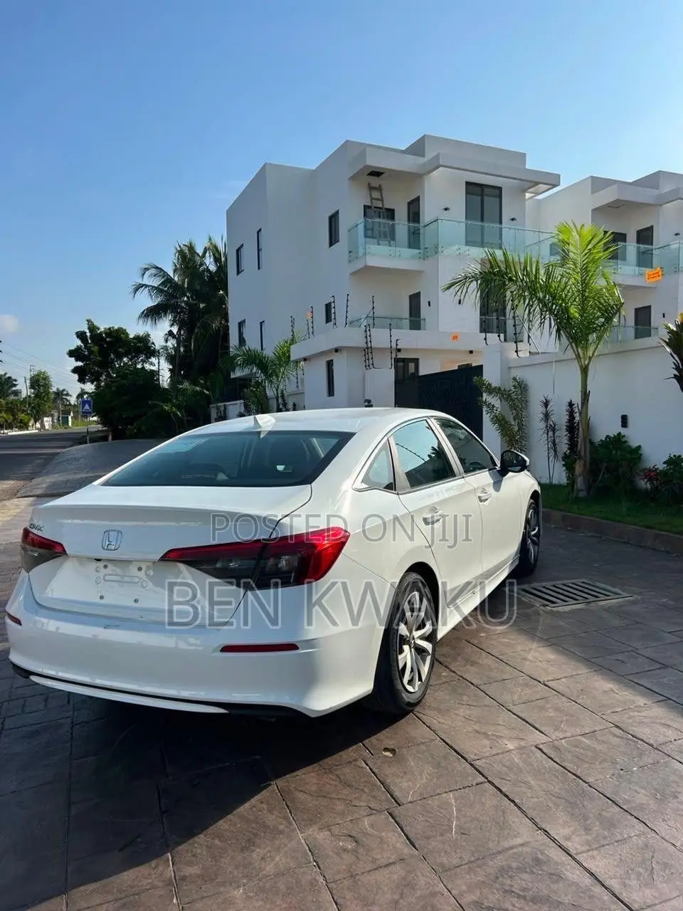 Honda Civic LX 2022 White