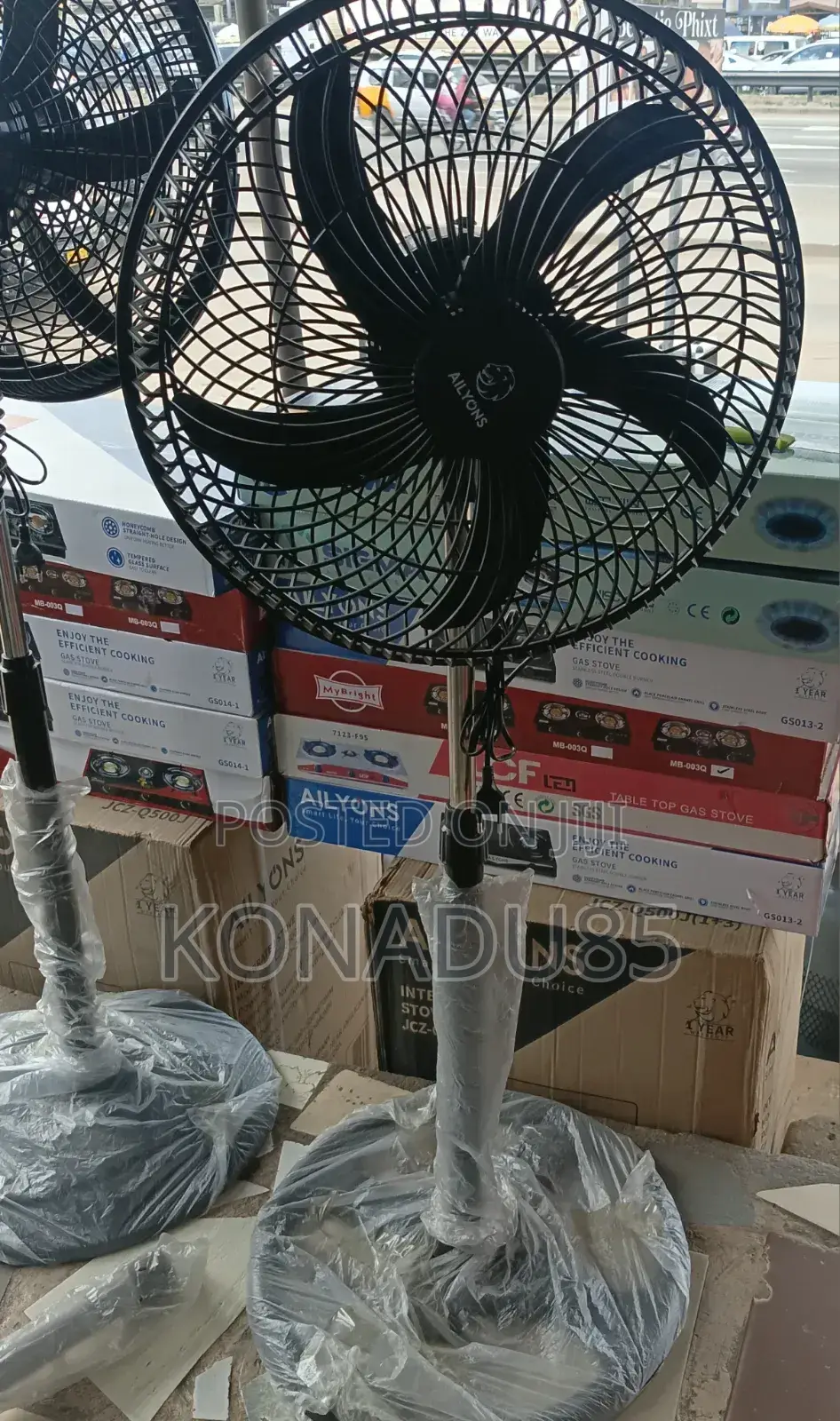 Ailyons Standing Fan 18"