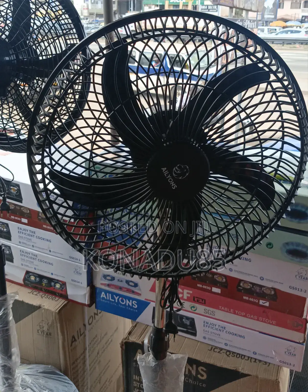 Ailyons Standing Fan 18"