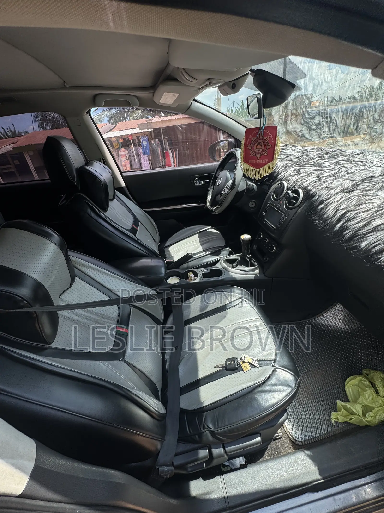 Nissan Qashqai 2012 Gray