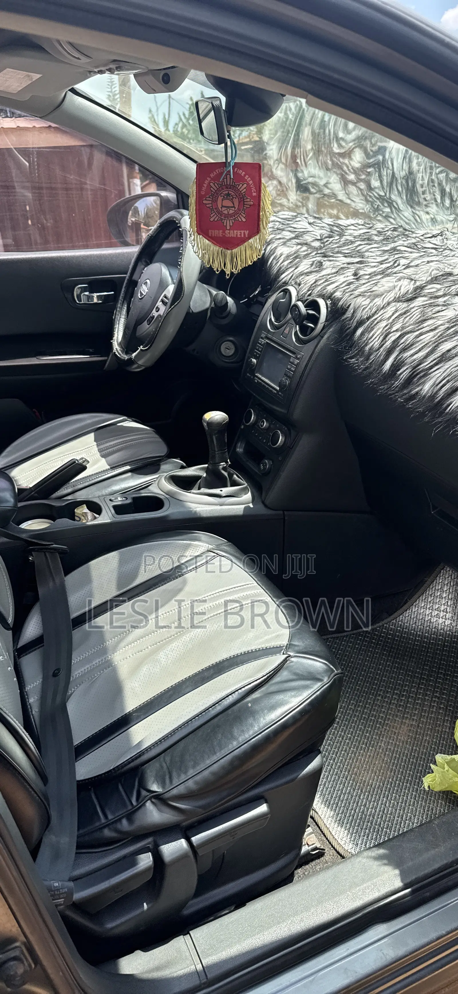 Nissan Qashqai 2012 Gray