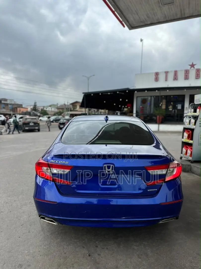 Honda Accord Touring 2018 Blue