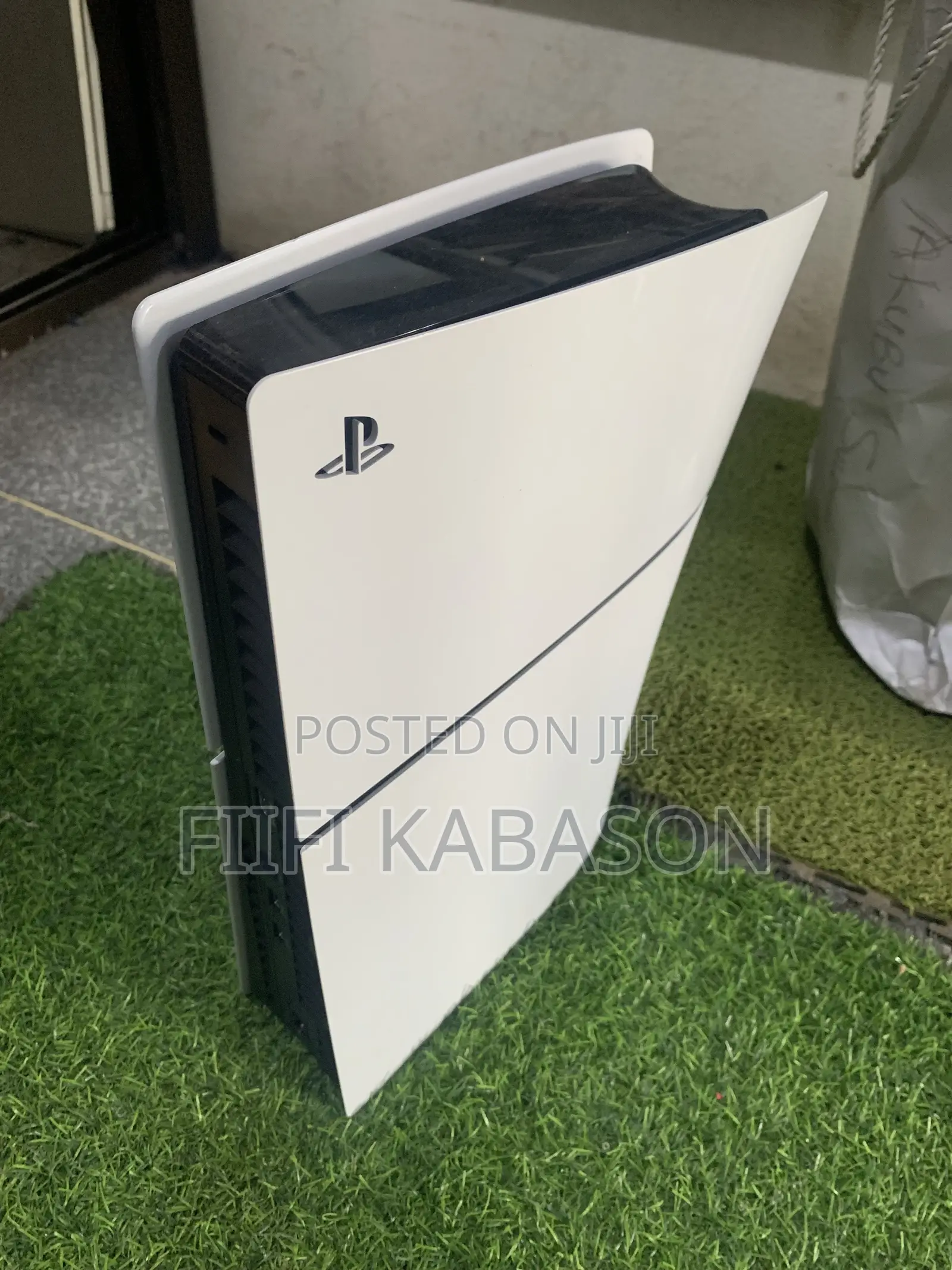 Selling Game Cosole