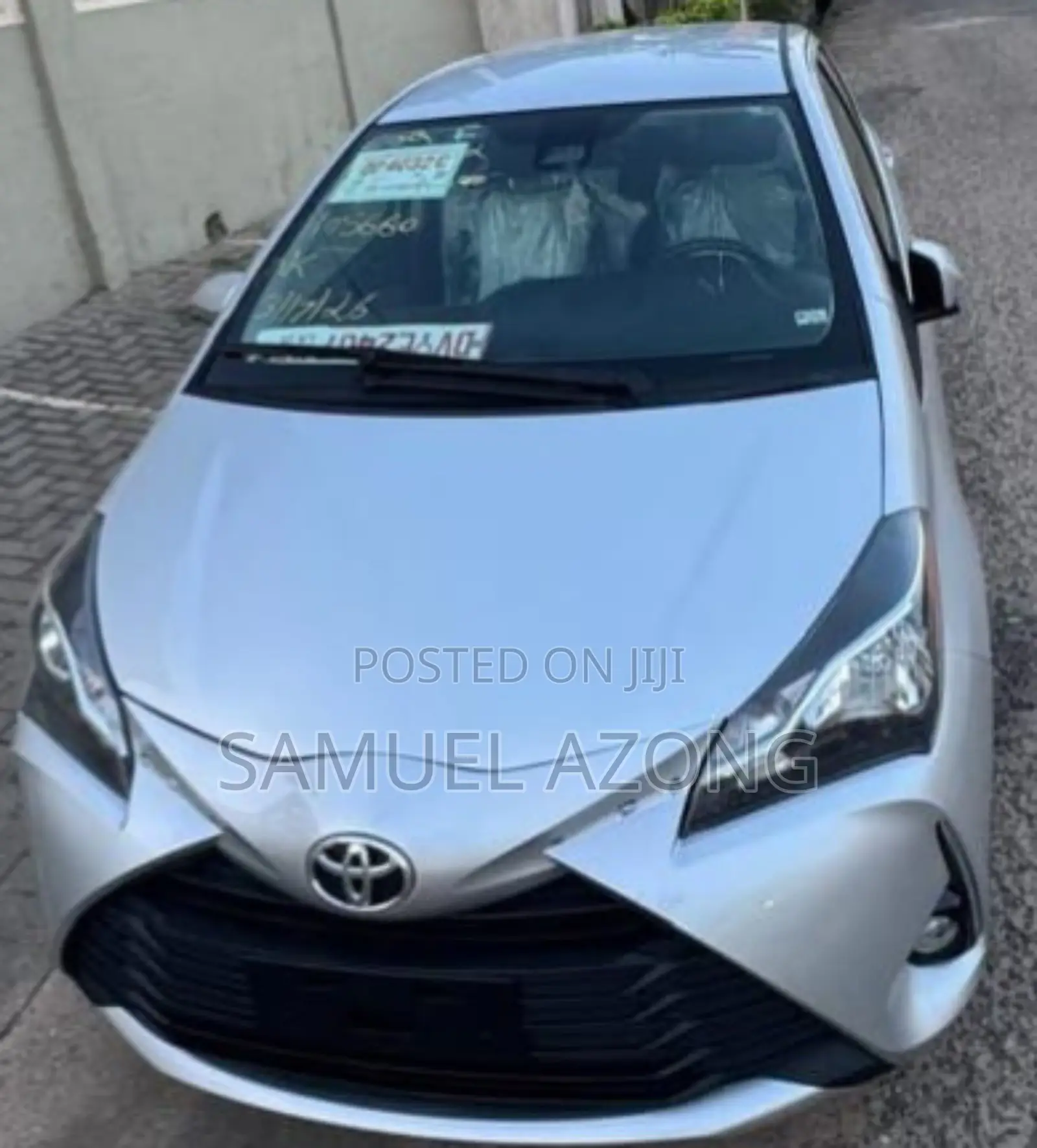 Toyota Yaris LE Hatchback 5dr 2018 Silver