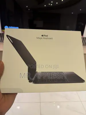 Apple Magic Keyboard 11” (M5)