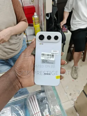 New Honor 600 Pro 512 GB Silver